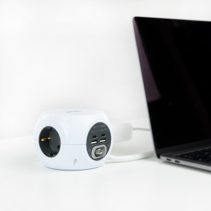 Regleta Nanocable 3 Tomas 4xUSB Interruptor(10.37.0001)
