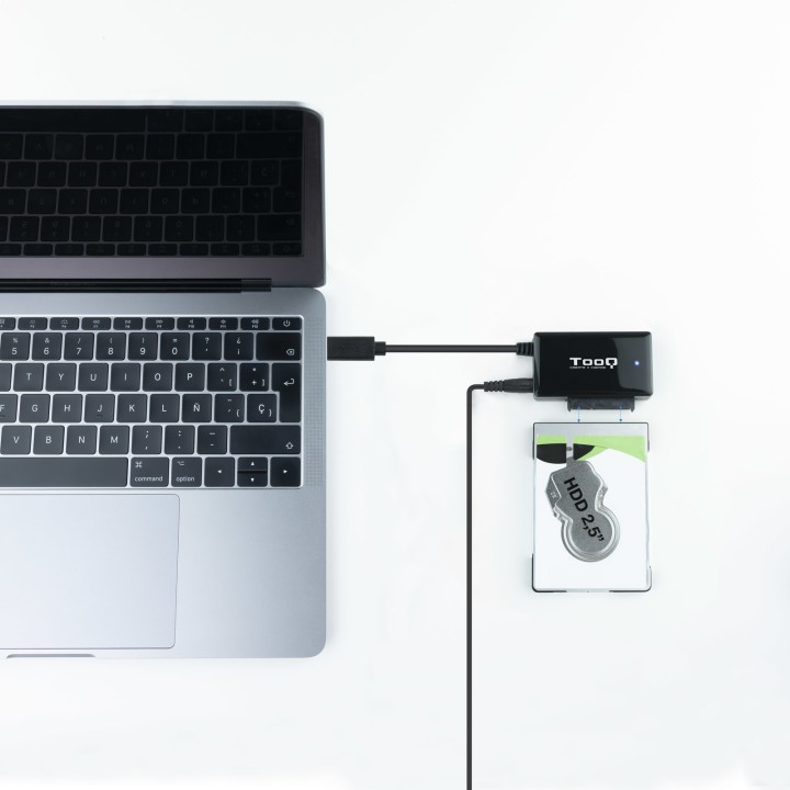 Adaptador TooQ USB-C a SATA 2.5"/3.5" Negro (TQHDA-02C)
