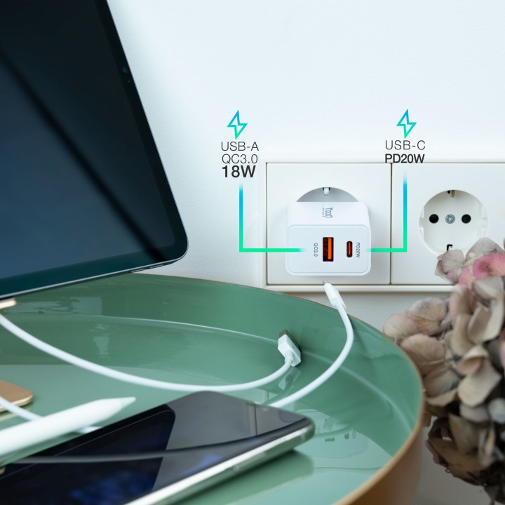 Cargador de Pared TooQ 18W/20W USB-A/C (TQWC-2SC04WT)