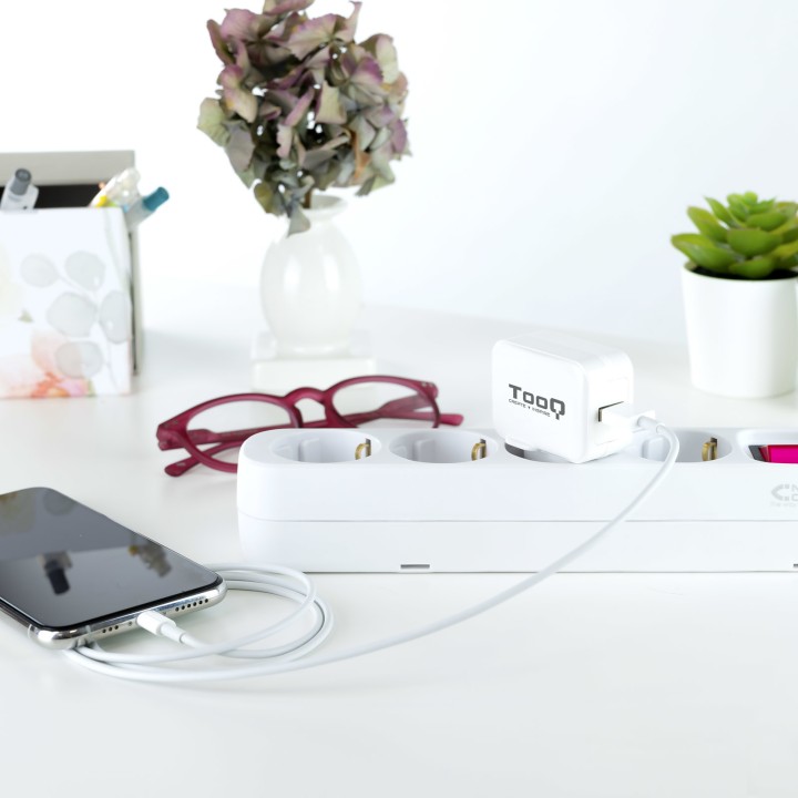 Cargador de Pared TooQ 12W USB 2.0 Blanco (TQWC-1S01WT)