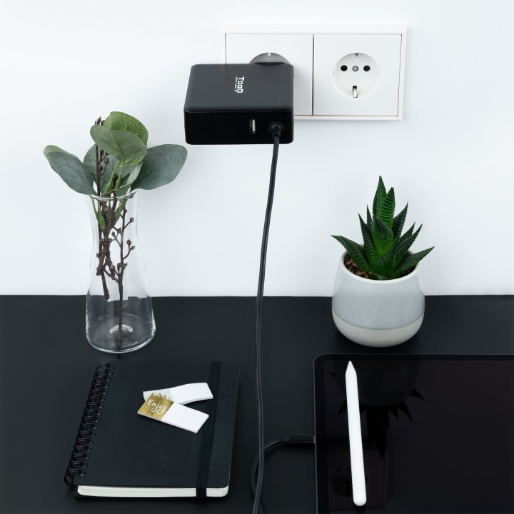 Cargador TooQ 90W USB-C PD 3.0 Negro (TQLC-USBC90PD)