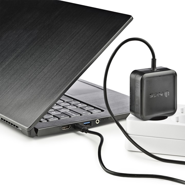 Cargador Pared NGS 45W Cable USB-C Negro (W-45WTYPEC)