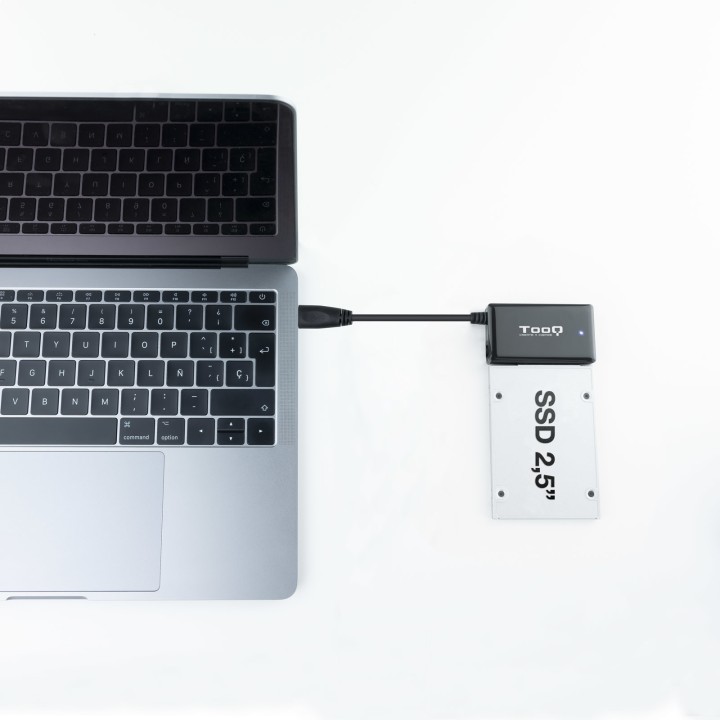 Adaptador TooQ USB-A a SATA 2.5"/3.5" Negro (TQHDA-01A)