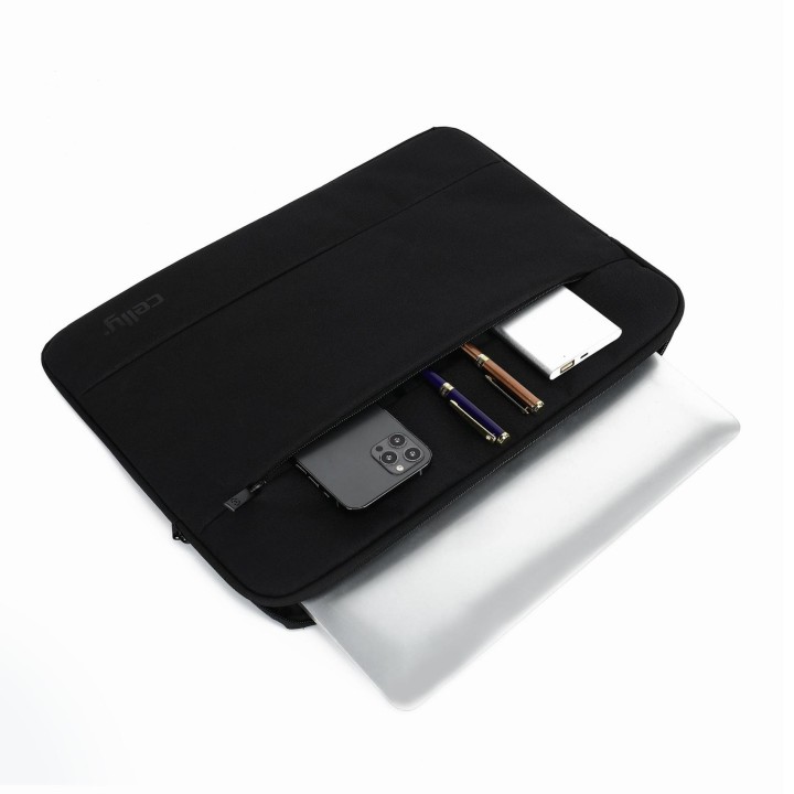 Funda CELLY Organizer 15.6" Negra (NOMADSLEEVE15BK)