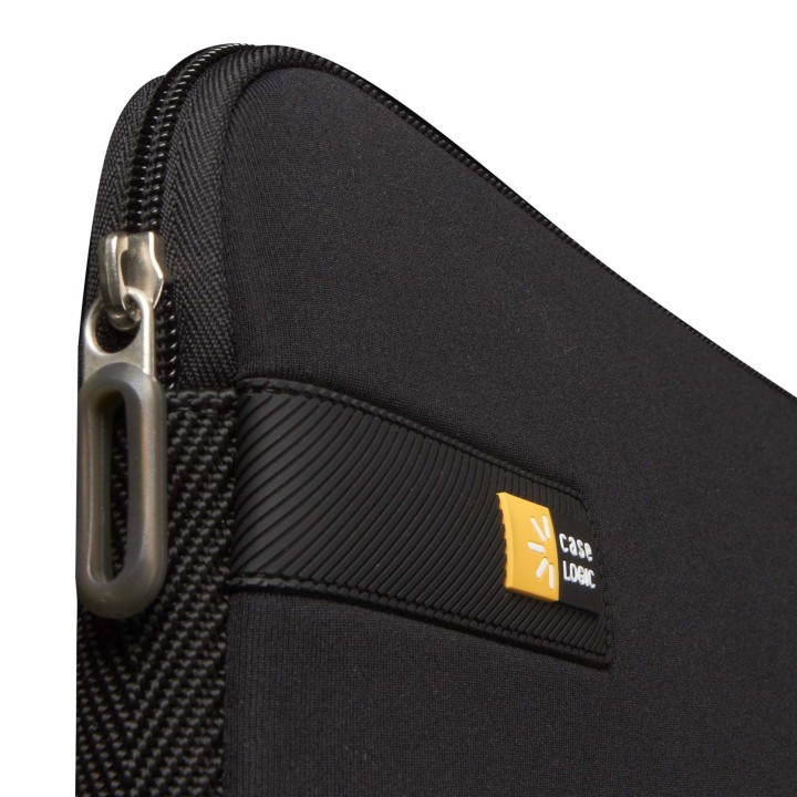 Funda CASE LOGIC Boxcar 16" EVA Roja (3204115)