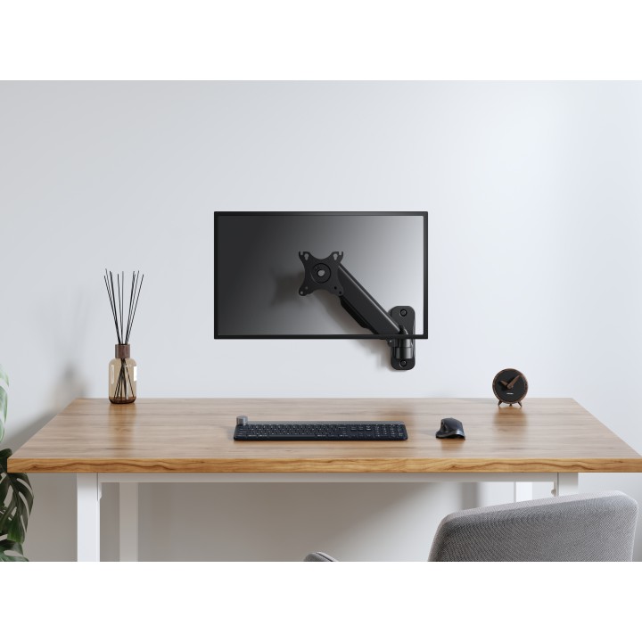 Soporte Pared EQUIP 17"-32" Gira/Inclina 9Kg (EQ650136)