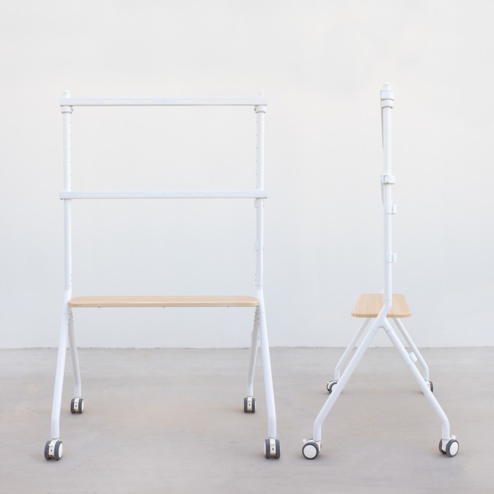Soporte de Suelo TOOQ 49"-80" Blanco/Haya (FS20207M-W)