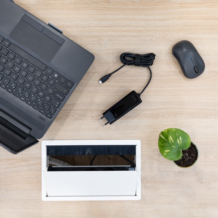 Cargador TooQ USB-C 100W Negro (TQLC-USBCGAN100PD-C)