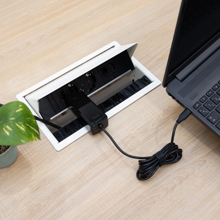Cargador TooQ USB-C 100W Negro (TQLC-USBCGAN100PD-C)