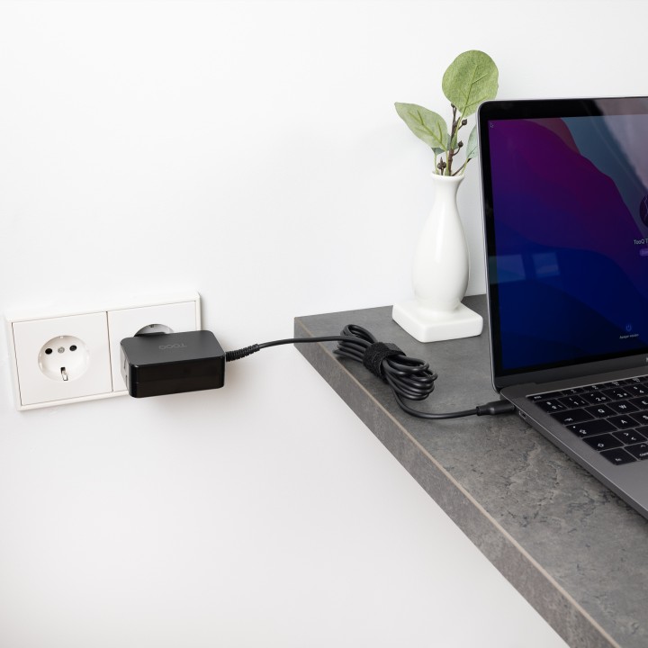 Cargador TooQ USB-C PD 45W Negro (TQLC-USBCGAN45PD)