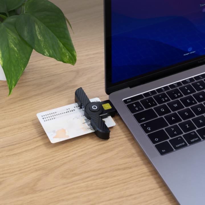 Lector TooQ DNIe USB-C 2.0 Negro (TQR-3011B)