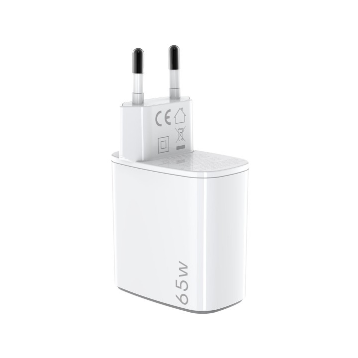 Cargador CELLY USB-C 65W + Cable (UPTC1USBC65WCTC)