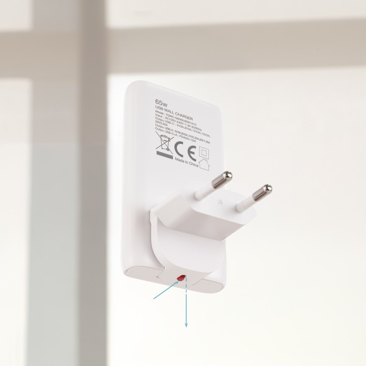 Cargador de Viaje TooQ GaN USB-A/USB-C PD/QC 65W Blanco