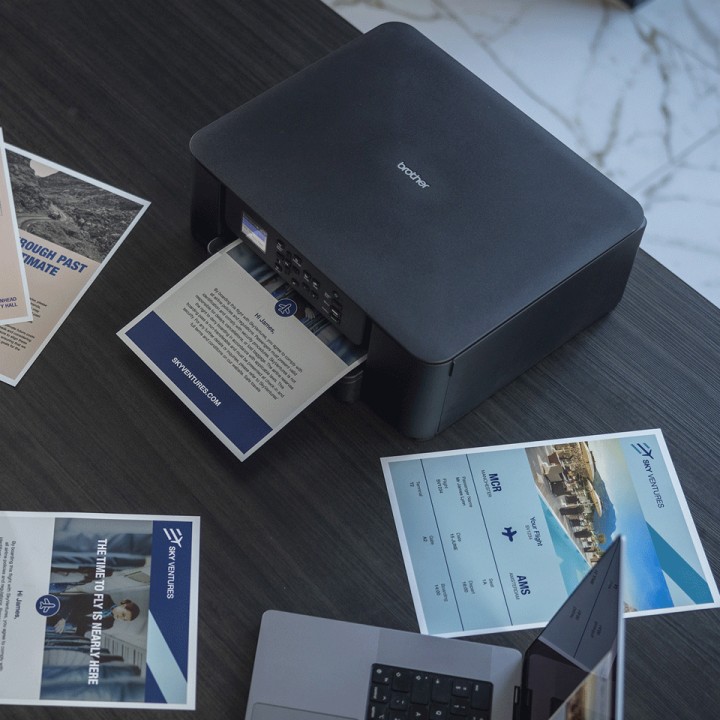 Multif BROTHER InkJet A4 Color WiFi Negra (DCP-J1310DW)