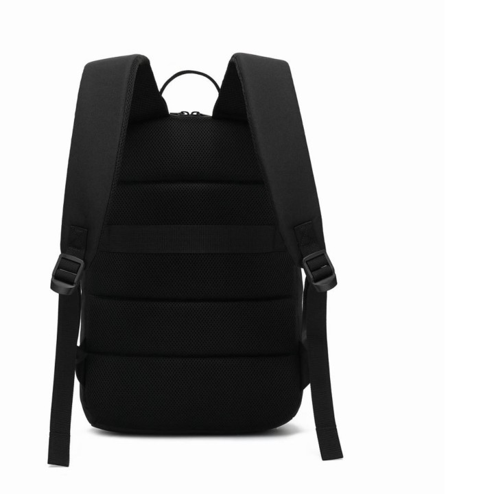 Mochila CELLY DayPack hasta 15.6" Negra (DAYPACKBK)