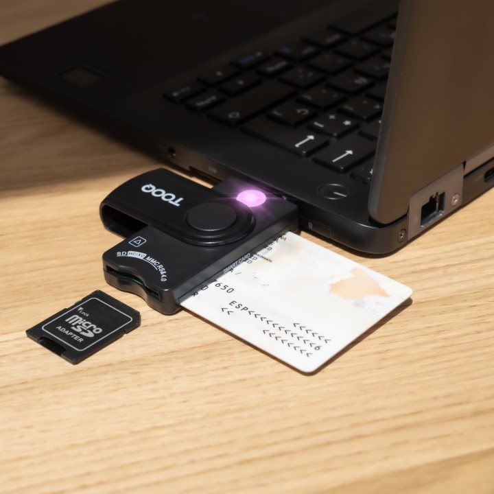 Lector TooQ DNIe TF/SD USB-A 2.0 Negro (TQR-3012B)