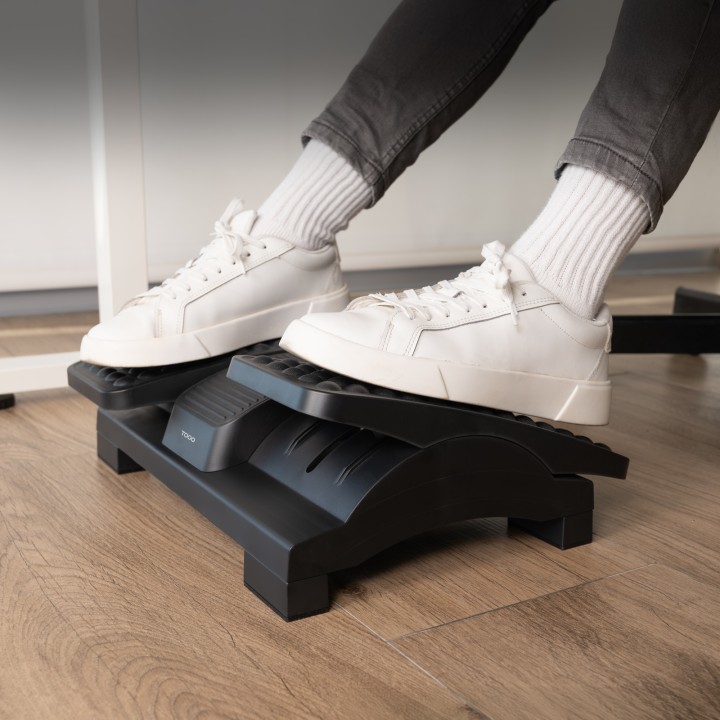 Reposapiés TooQ dos plataformas Negro (TQFR0605-B)
