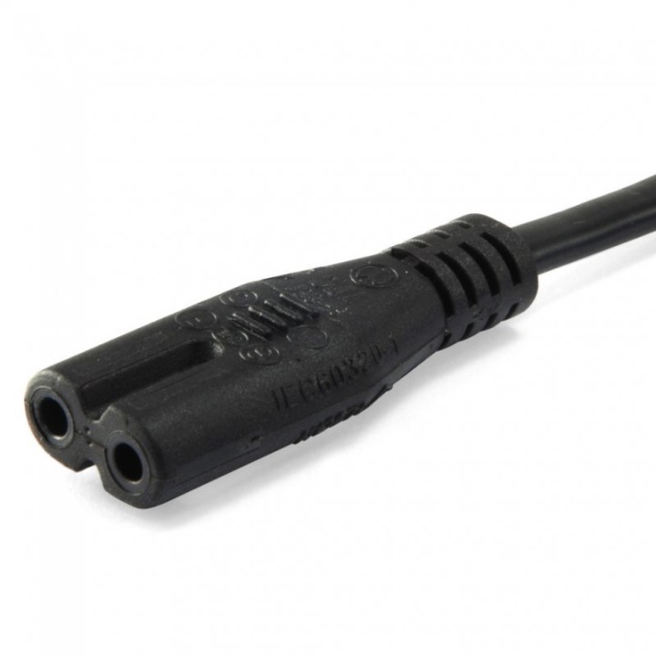 Equip Cable de Alimentación C7 a 2 Pin Macho/Hembra 1.8m Negro