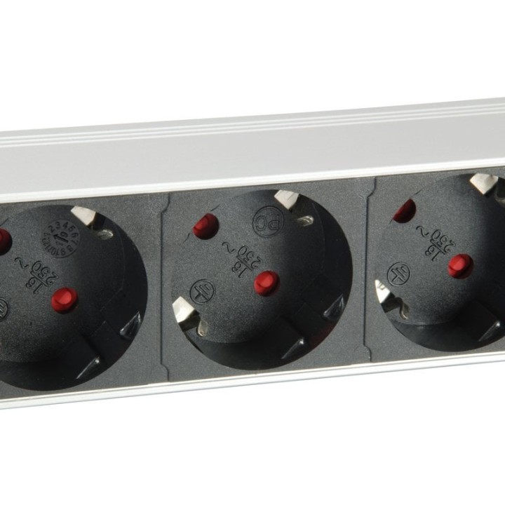 Equip Regleta Alimentación Rack 19" 1U 7x Schuko con Interruptor