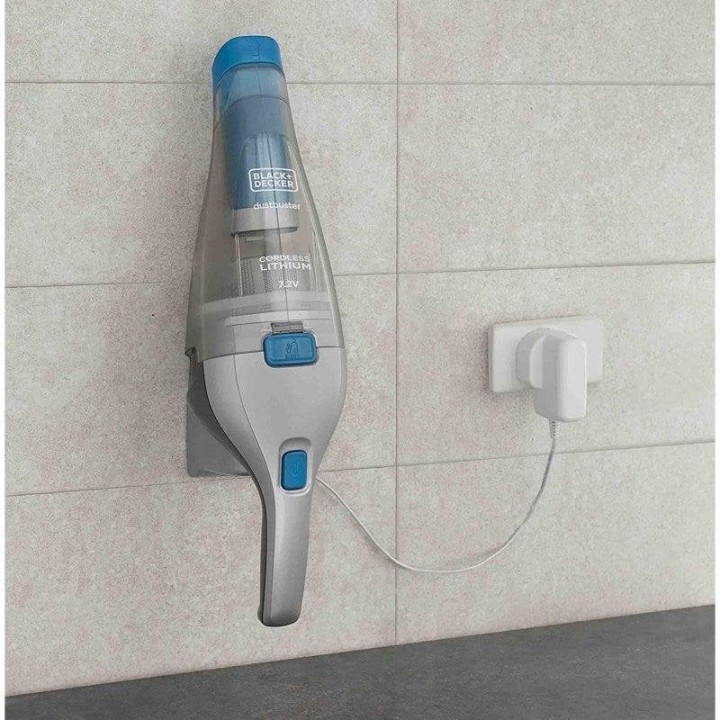 Black & Decker Aspirador de Mano 7.2V
