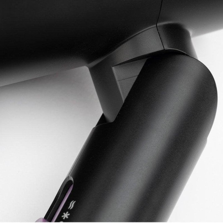 Secador de Pelo Plegable Jata JBSC1430 2200W 3 Temperaturas 3 Velocidades con Accesorios Negro