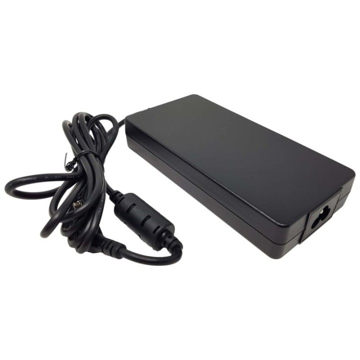 PcCom Essential Cargador PcCom Revolt 3050 iX-13500H
