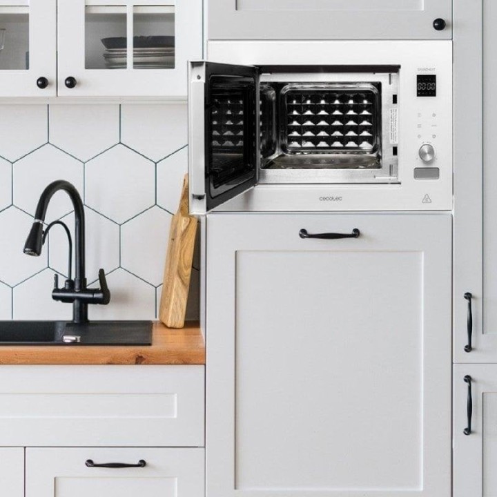 Cecotec Grandheat 2090 Built-in Touch White Microondas Integrable con Grill 21L 1200W Blanco