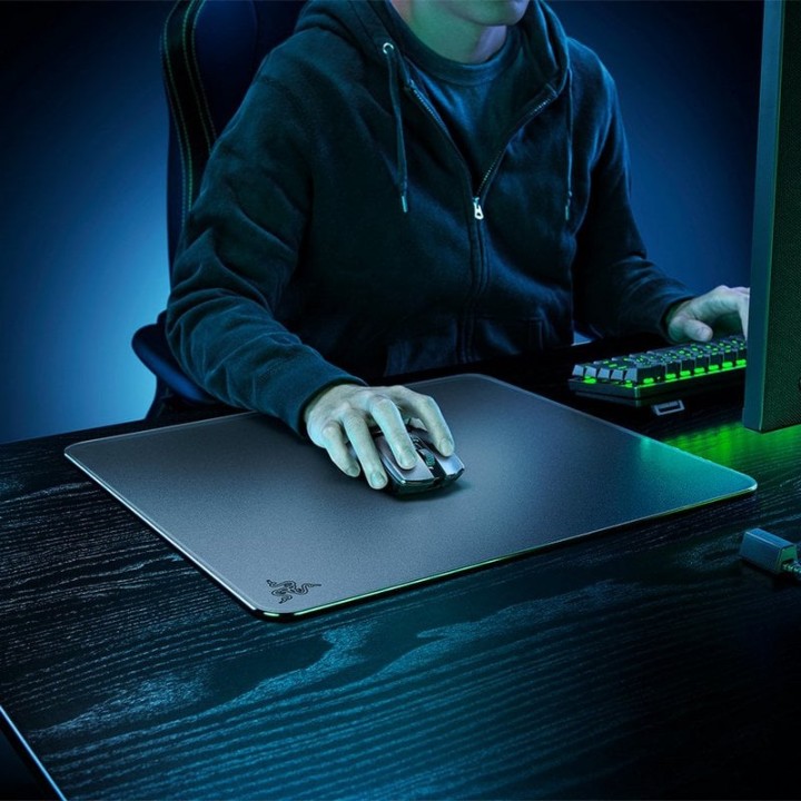 Razer Atlas Alfombrilla Gaming de Cristal Templado Negra