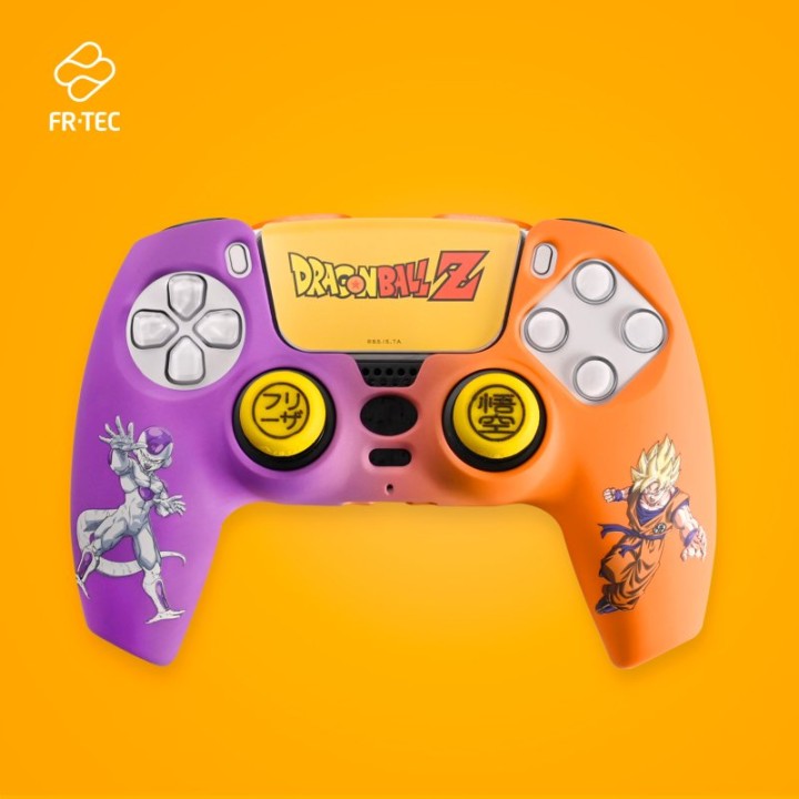 FR-TEC Dragon Ball Z Hard Case + Grips + Sticker para PS5