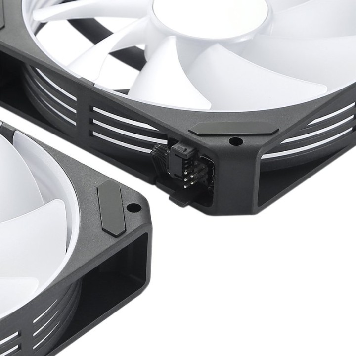 Abysm Arclight 2.0 ARGB Ventilador 120mm PWM con Conexión en Serie Pack 3 Unidades