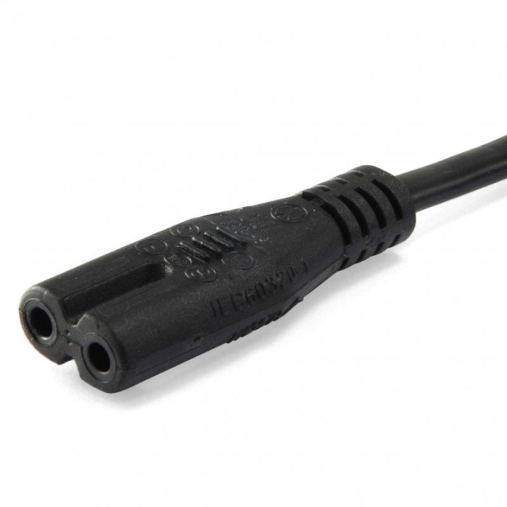 Equip Cable de Alimentación C7 a 2 Pin Macho/Hembra 1.8m Negro