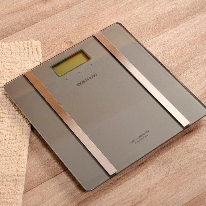 Báscula inteligente Taurus Inception Precission LCD 180kg cristal templado 10 usuarios