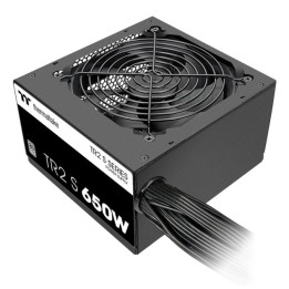 Fuente de Alimentación Thermaltake 650W 80 PLUS Modelo PS-TRS-0650NNSAWE-2 Protección Avanzada
