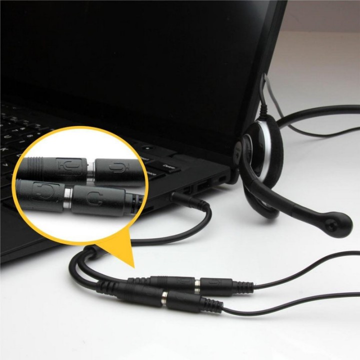 Startech Adaptador Divisor para Auriculares y Micrófono de 3,5mm de 4 Pines a 2x de 3,5mm de 3 Pines