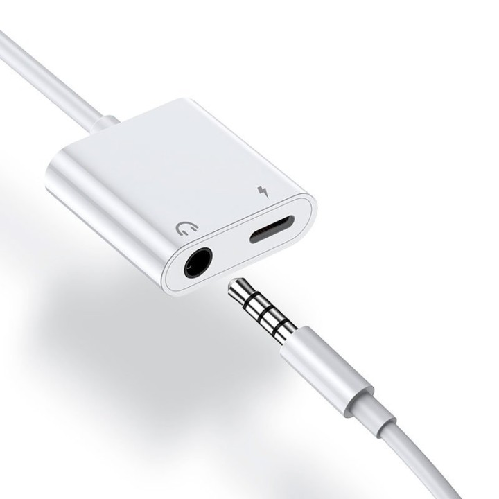 Cool Adaptador Dual Bluetooth Jack 3.5mm + Carga Lightning