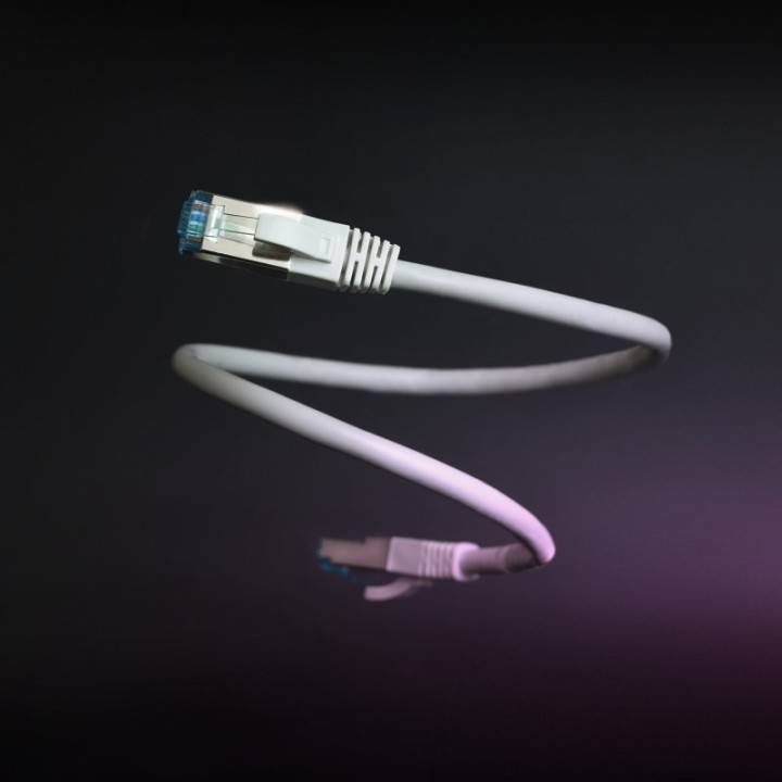 Nanocable Cable de Red SFTP RJ45 Cat.7 LSZH PIMF AWG26 15m Gris