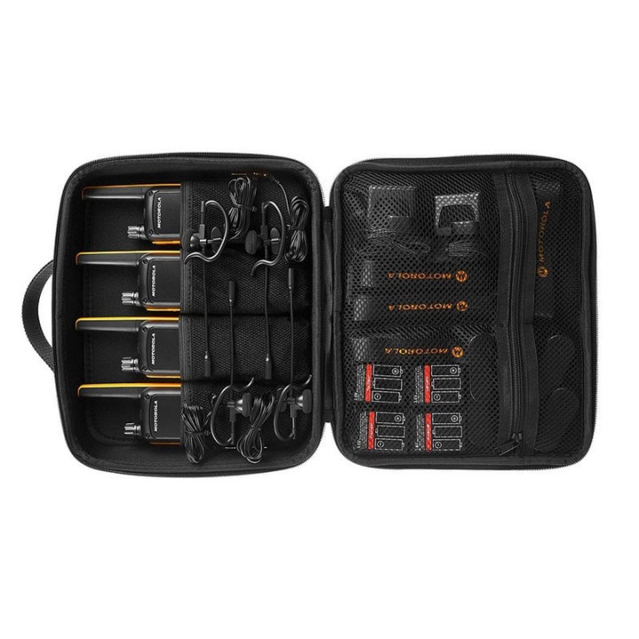 Motorola Talkabout T82 Extreme Quad Pack 4 Walkie Talkie