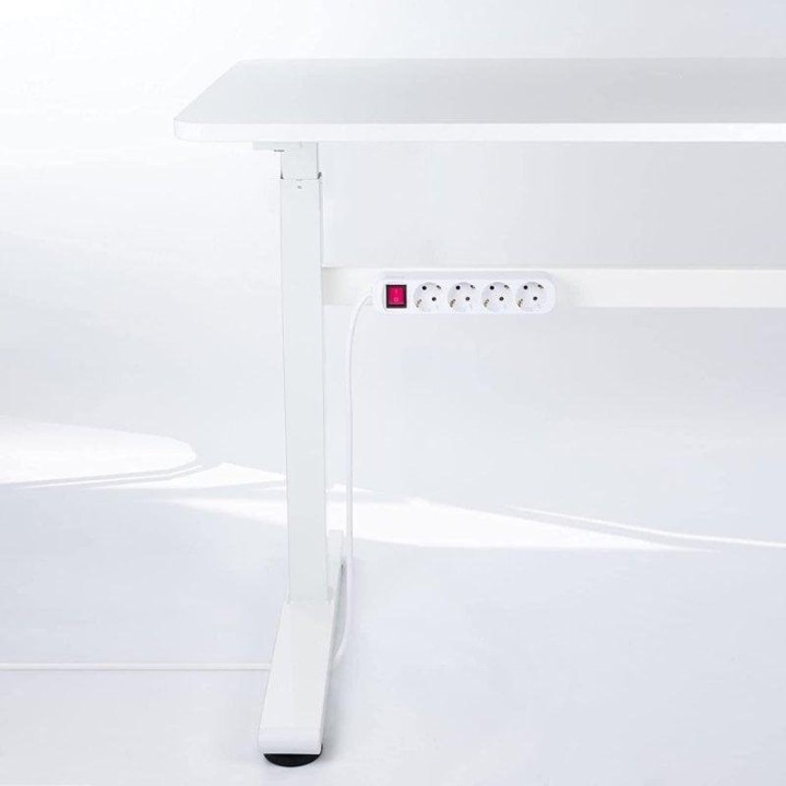 Nanocable Regleta con Protección 4 Tomas Schuko 1.4m Blanca