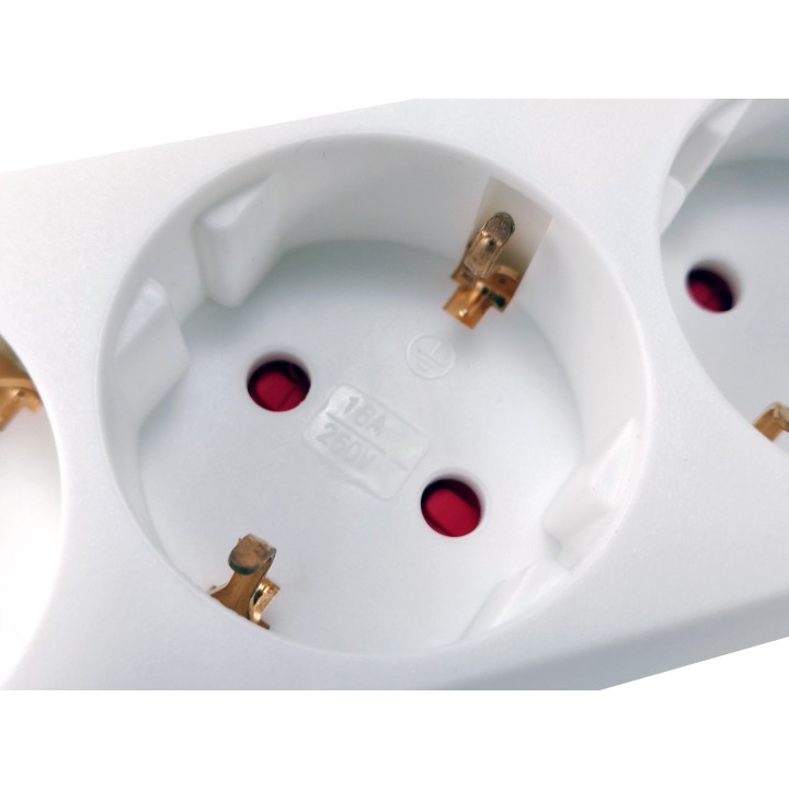 Regleta EQUIP 3xSchuko Interruptor Blanca (EQ245551)